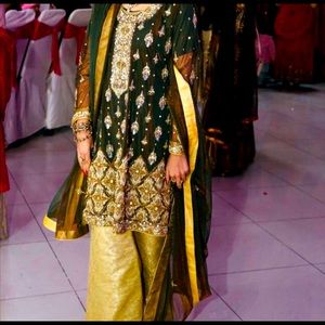 Trendy Pakistani Dress